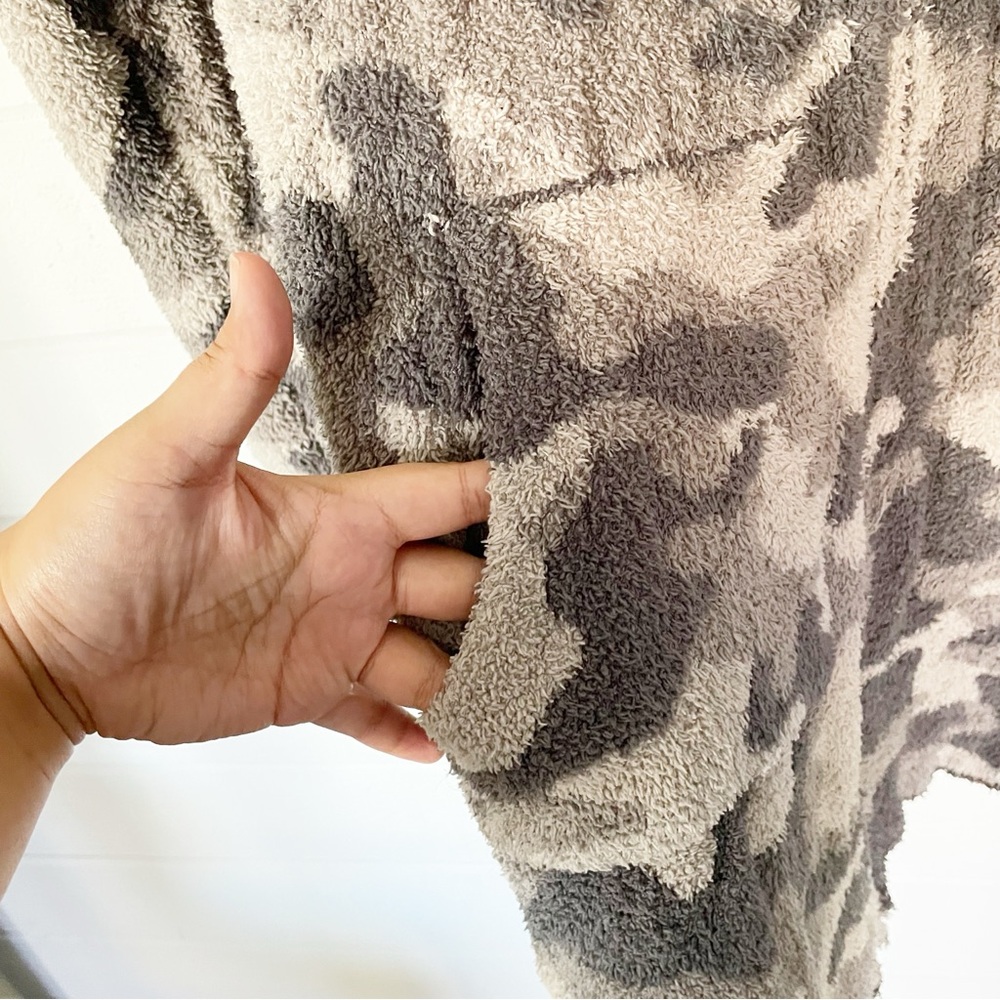 Barefoot Dreams CozyChic Camo Anorak, Hooded Zip-Up Jacket for Women Size Small - Picture 13 of 14